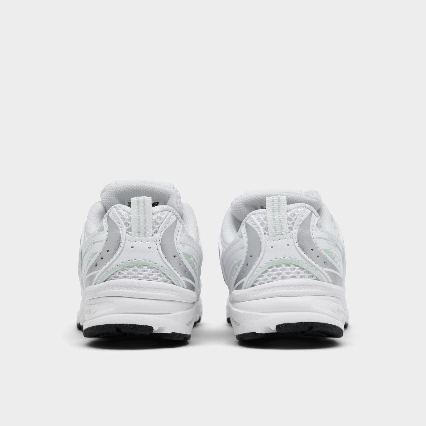 New Balance 530 pour enfants Blanc / Argent