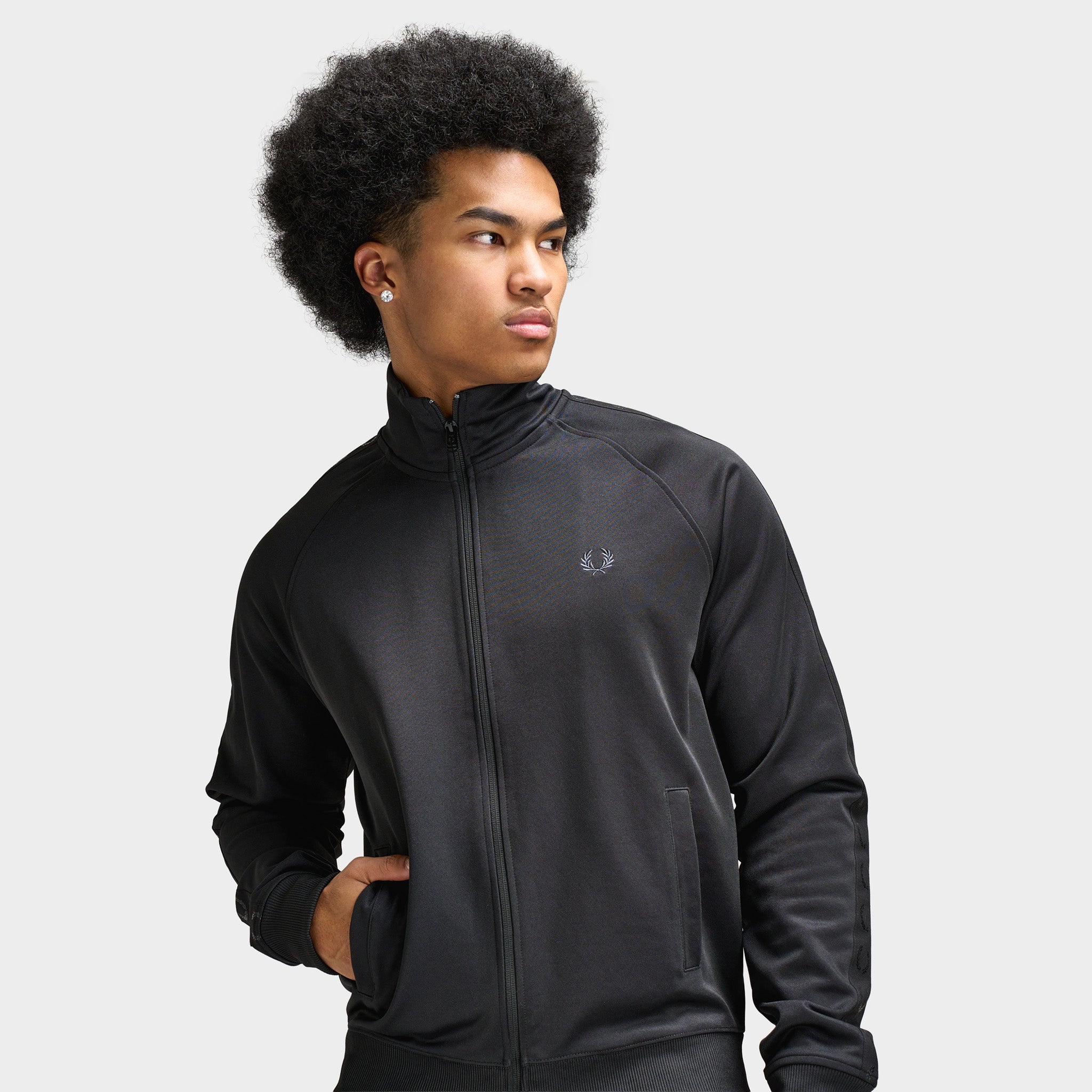 FRED PERRY｜00’s Twin Tape Track JKT（L） Fred Perry Contrast Tape Track Jacket Black / Black – JD Sports