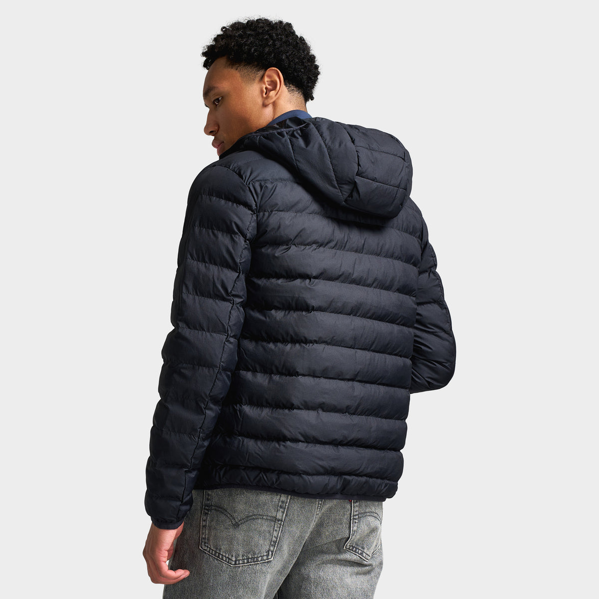 Fred Perry Hooded Insulated Jacket / Black