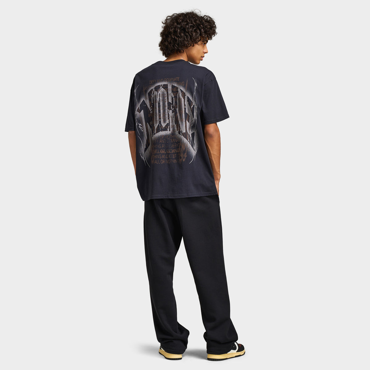 Nike Sportswear Loose Defy Tee / Black