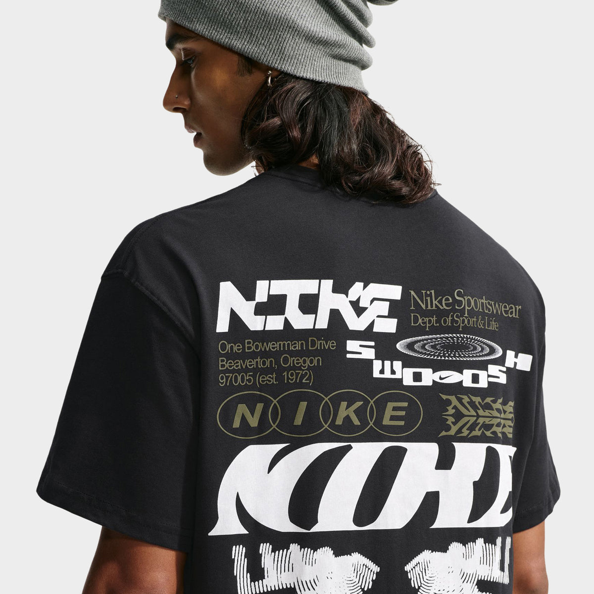 Nike Sportswear Loose Poster Tee / Black
