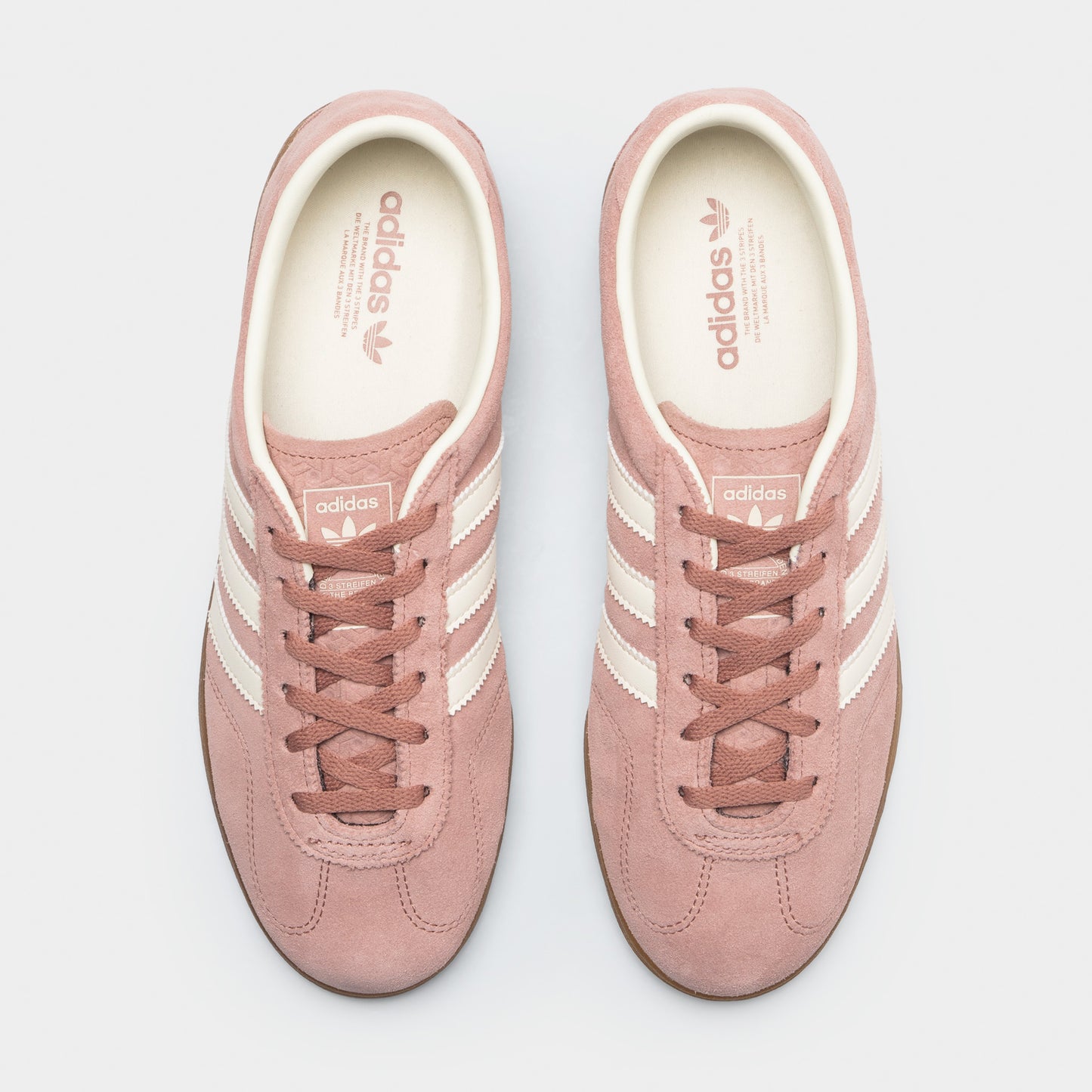 adidas Originals Femmes Gazelle Lo Pro Argile chaude / Blanc cassé - Gomme