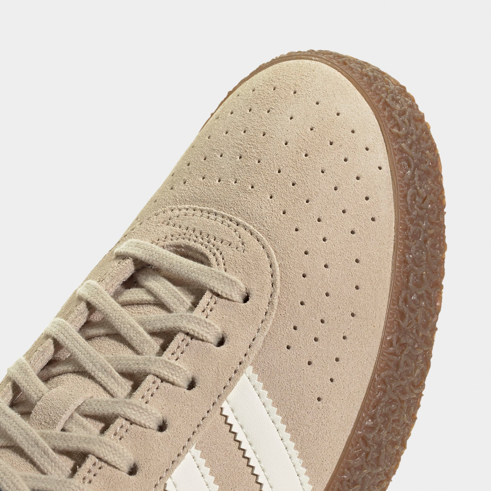adidas Montreal White / Gum – JD Sports