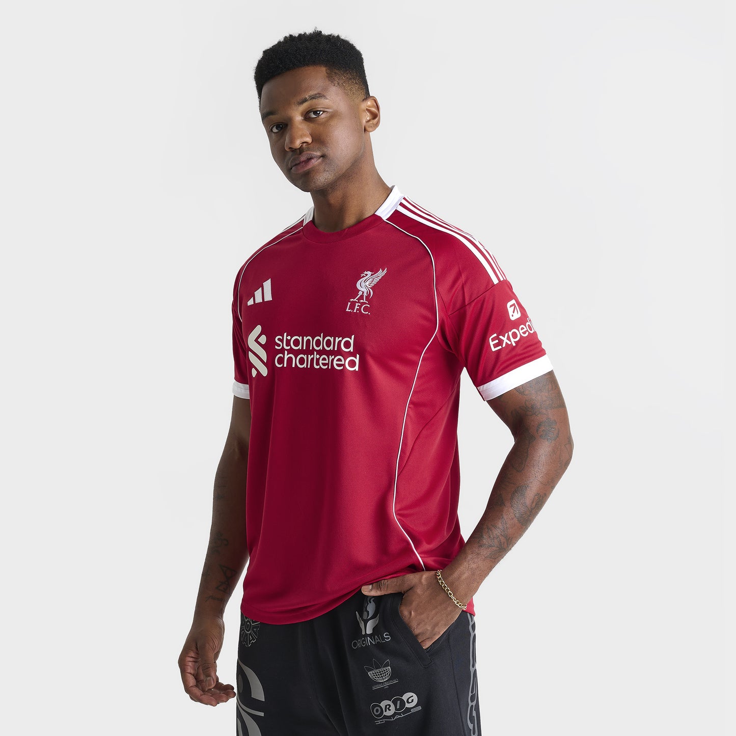 adidas Liverpool 25/26 Home Jersey / Strawberry Red