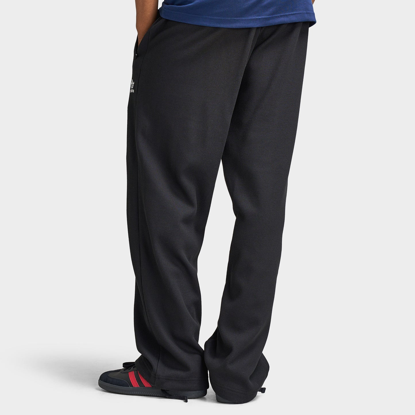 adidas Trefoil Essentials Open Hem Pants / Black