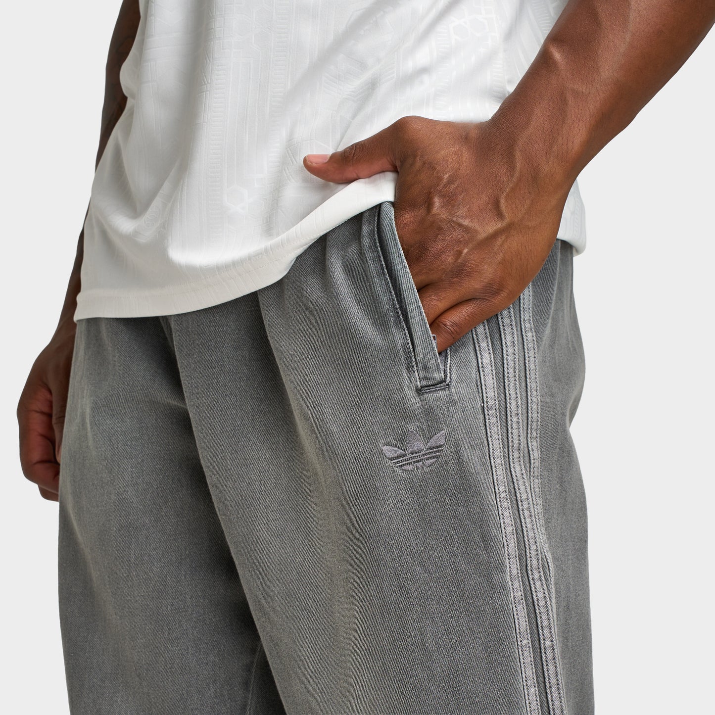 adidas Adicolor Loose Denim Trackpants / Light Denim