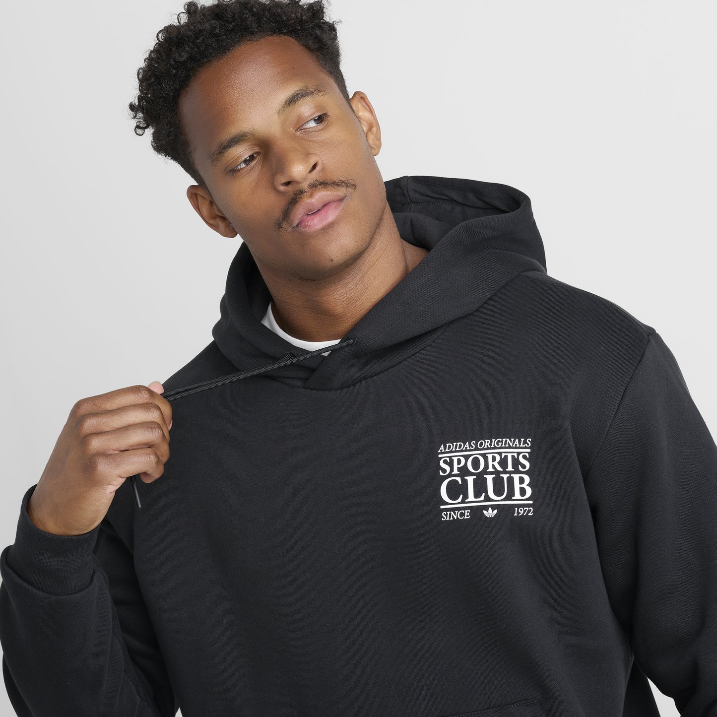 adidas Graphic Pullover Hoodie / Black