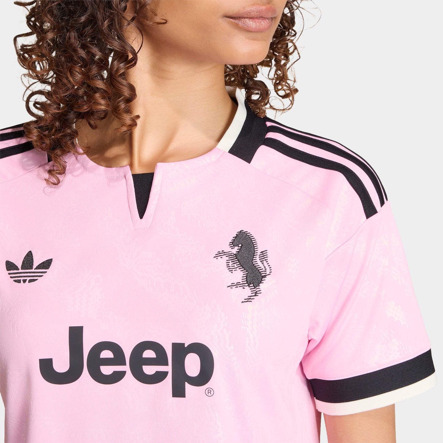 adidas Women's Juventus 26/27 Away Cropped Jersey / True Pink