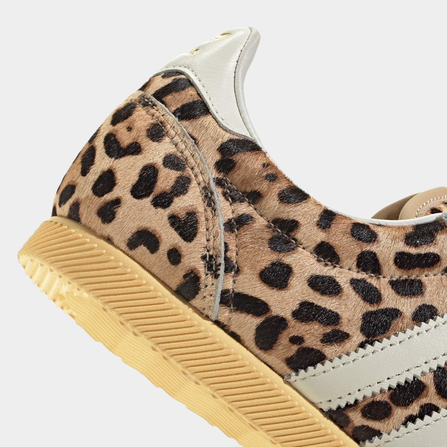 adidas Women's Japan Magic Beige / Ivory - Aurora Ivy
