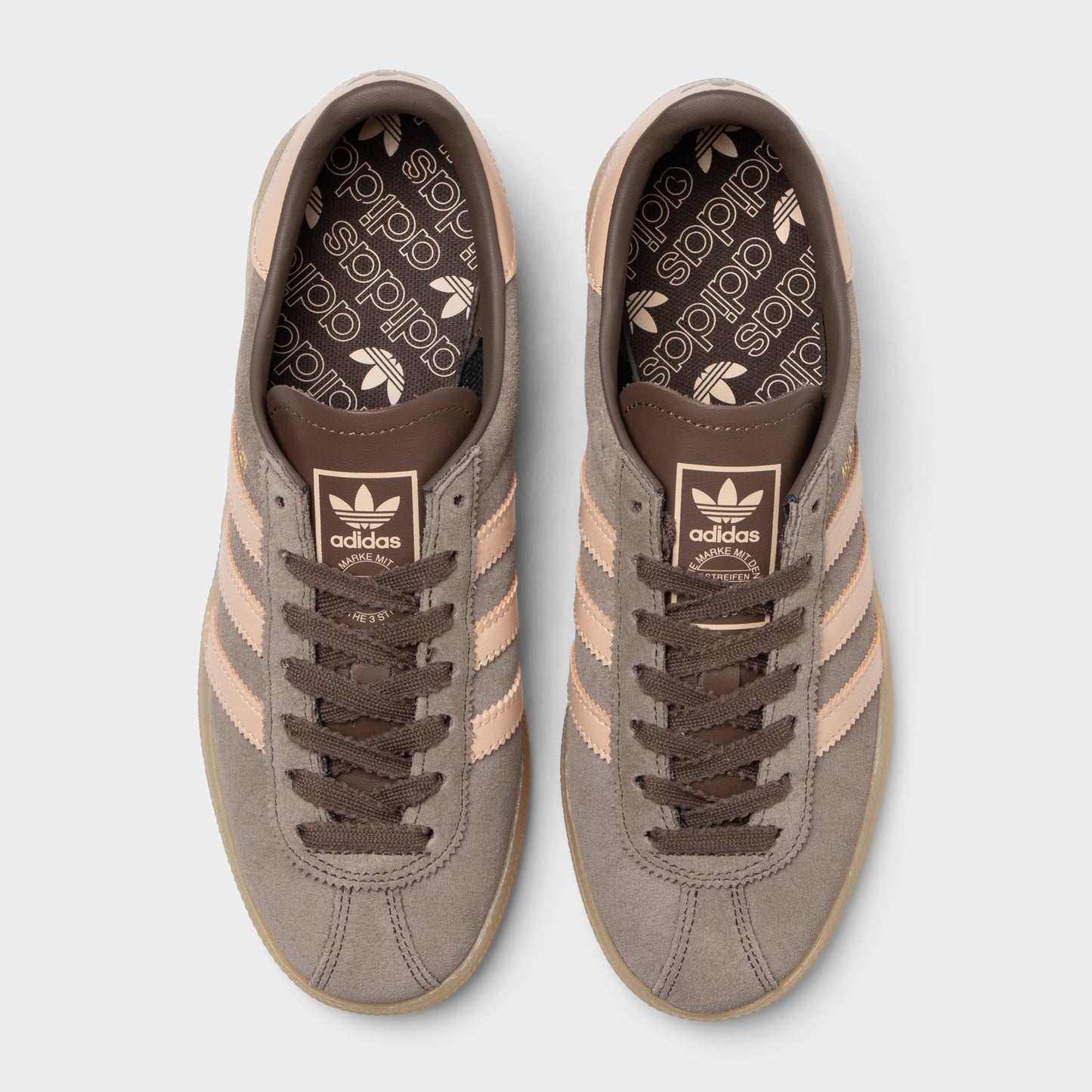 adidas Femmes Muenchen Earth Strata / Halo Blush - Gomme
