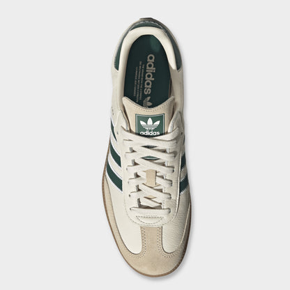 adidas Samba OG. Top view of cream, collegiate green and gum sneaker showing cream laces, padded tongue and green insole.