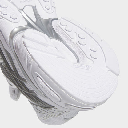 adidas Adistar XLG 2.0. Close-up of footwear white and silver metallic sneaker showing layered midsole and textured outsole.