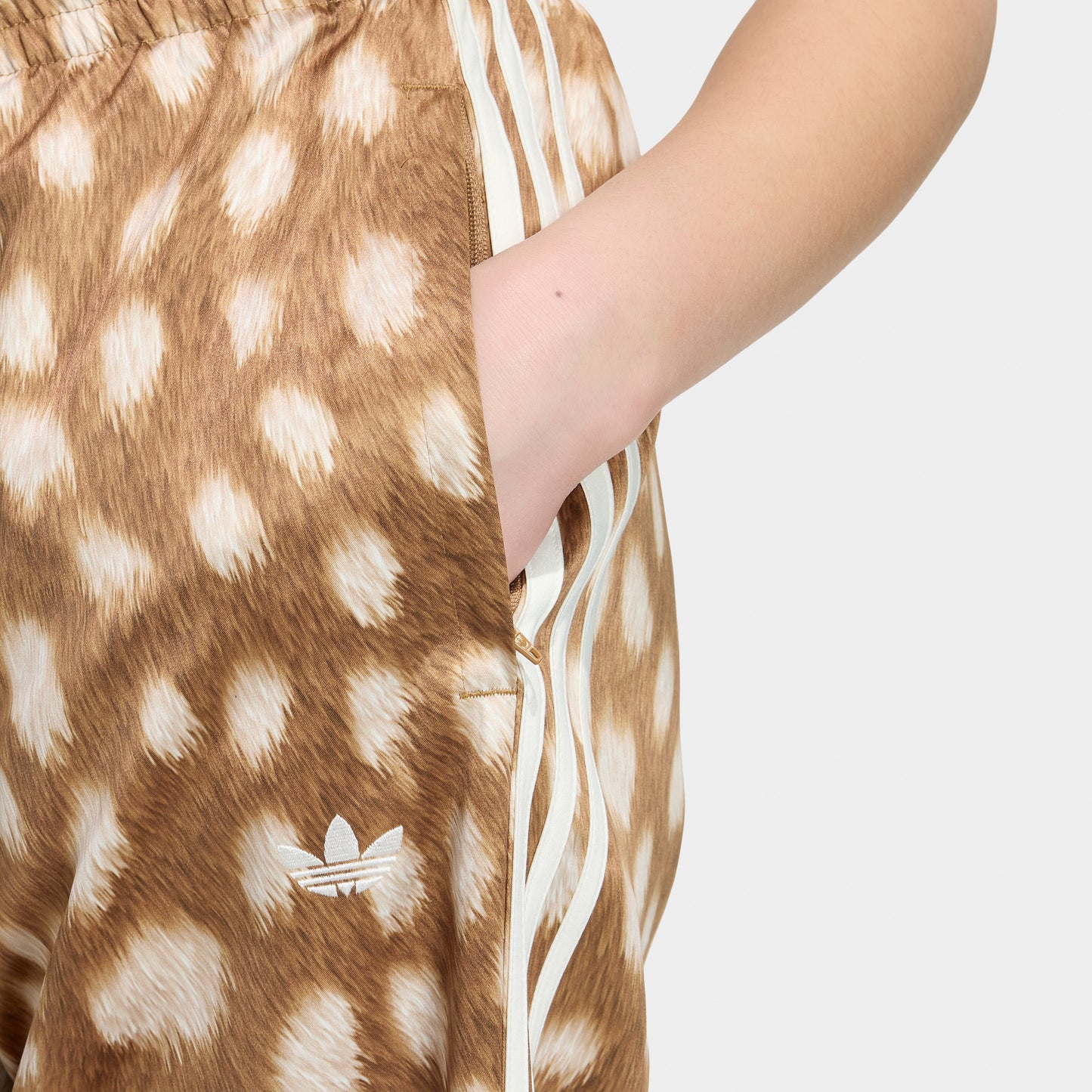 adidas pantalon de survêtement Firebird imprimé animal / brun désert