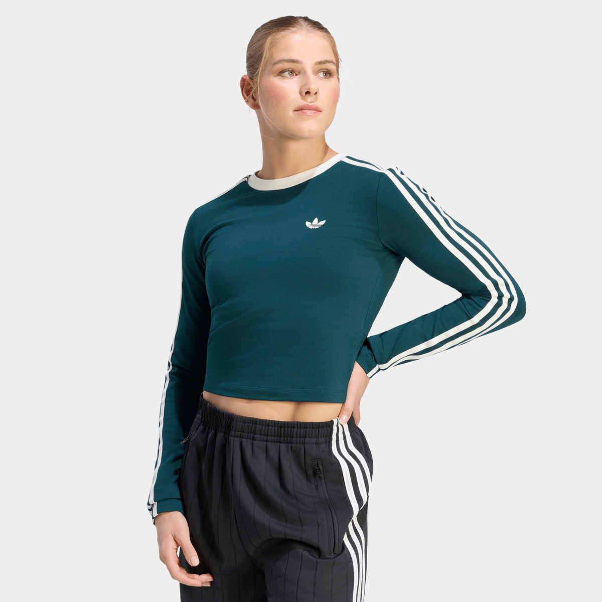 adidas 3 Stripe Long Sleeve T-Shirt / Aurora Ivy
