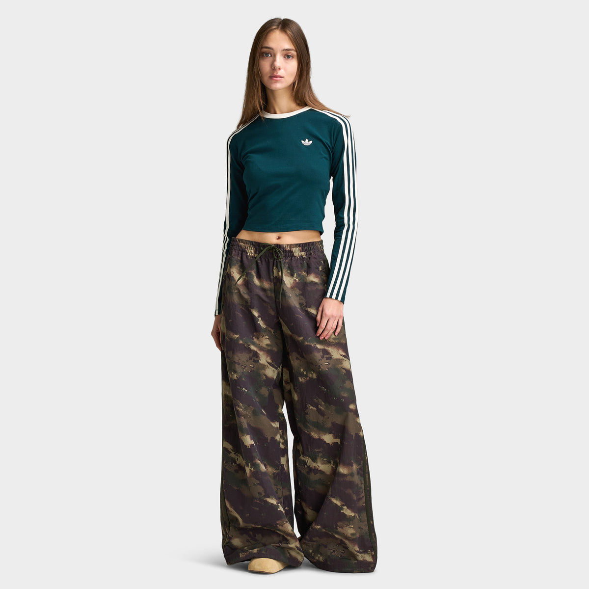 adidas 3 Stripe Long Sleeve T-Shirt / Aurora Ivy