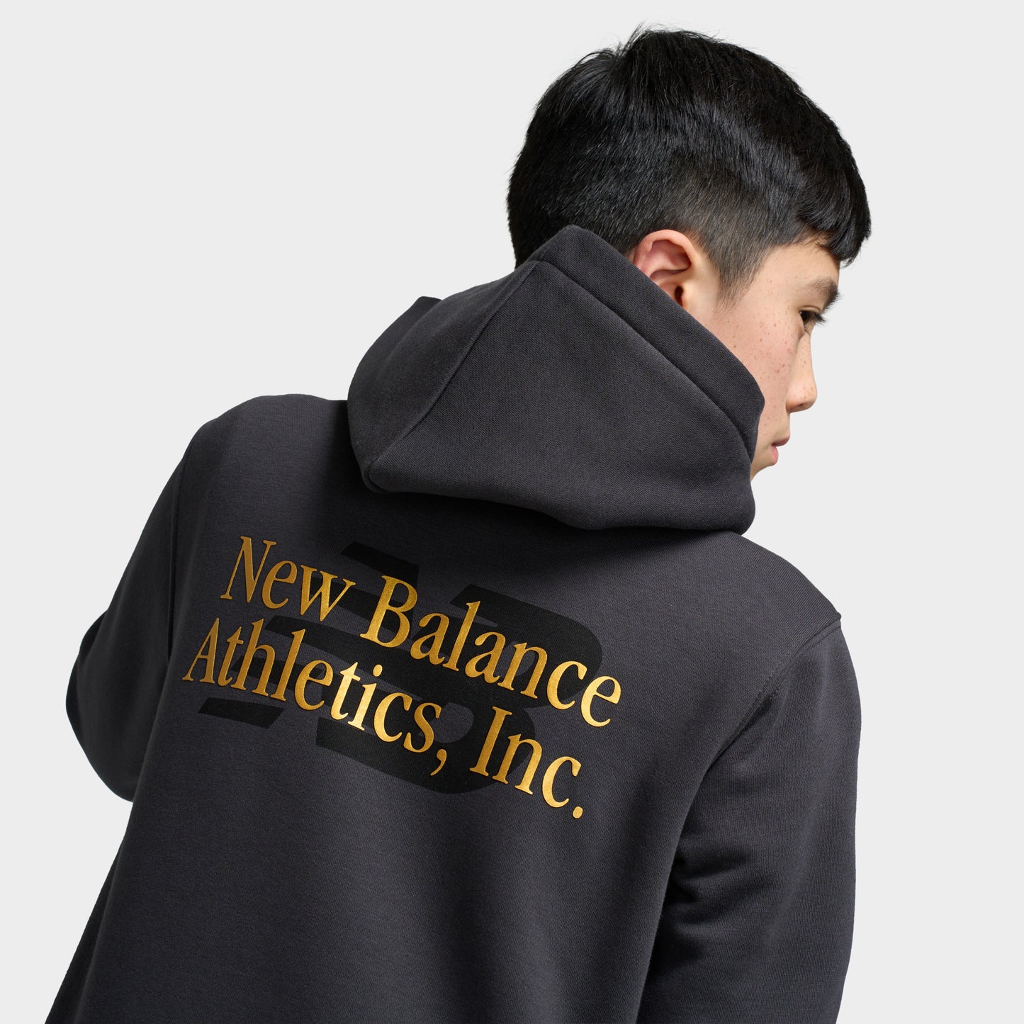 New Balance Enfants Chandail à capuche avec logo linéaire / Noir caviar