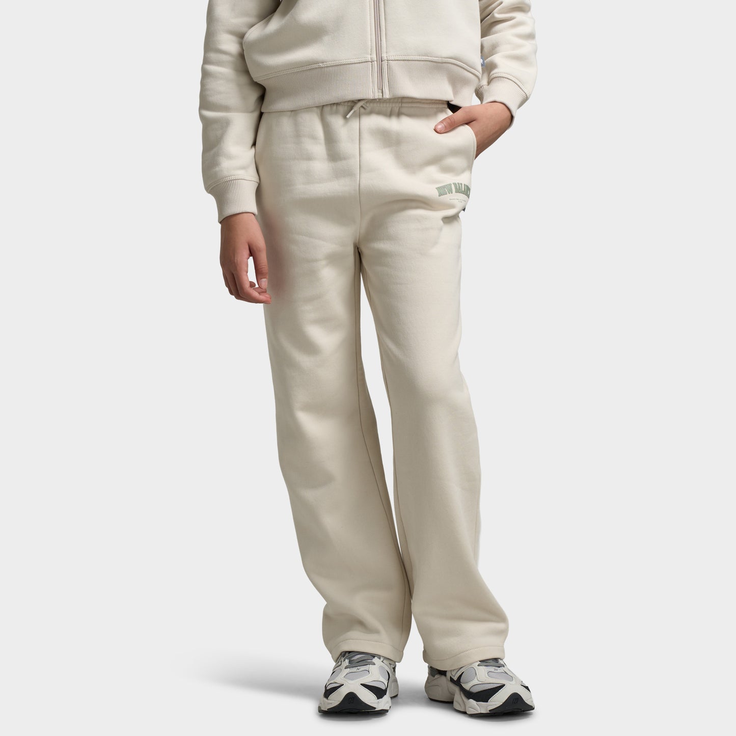New Balance Juniors' Arch Graphic Wide Leg Pants / Moonbeam