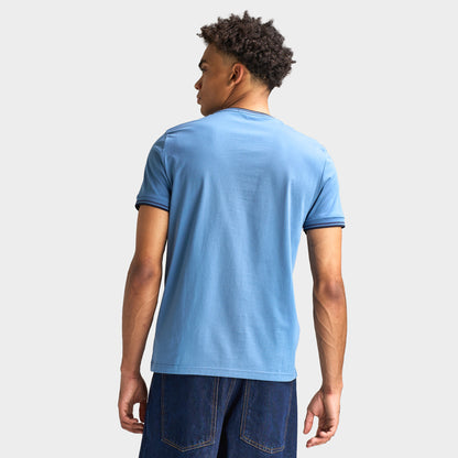 Fred Perry T-shirt à double pointe Bleu Ace / Bleu marine / Bleu tennis
