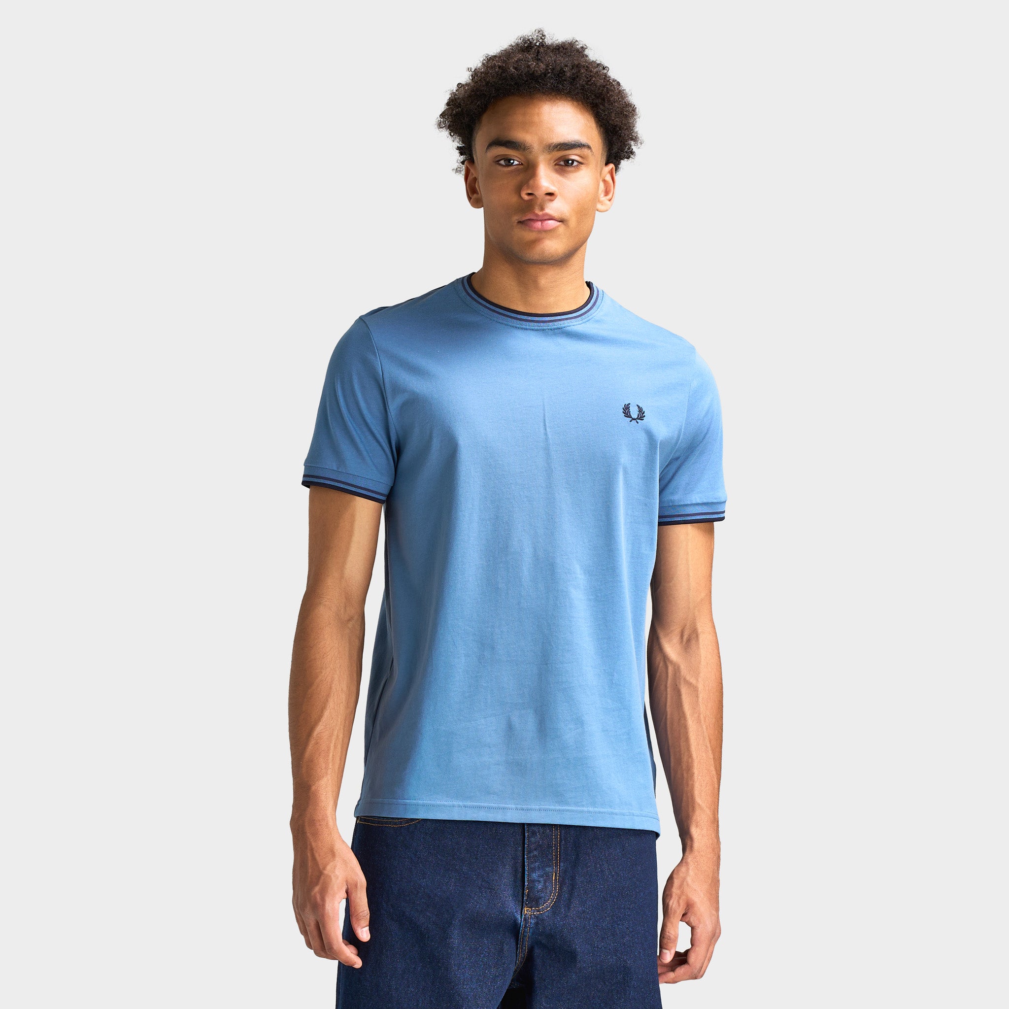 【FREDPERRY】Twin Tipped T-Shirt Fred Perry Twin Tipped T-Shirt Ace Blue / Navy / Tennis Blue – JD