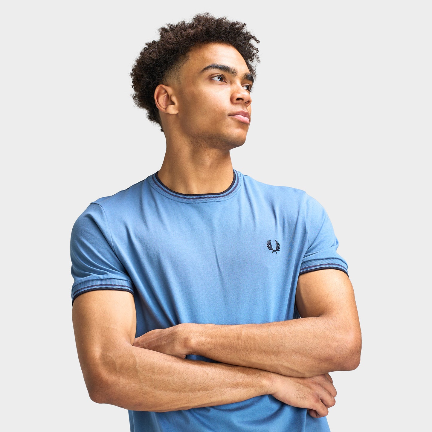 Fred Perry T-shirt à double pointe Bleu Ace / Bleu marine / Bleu tennis