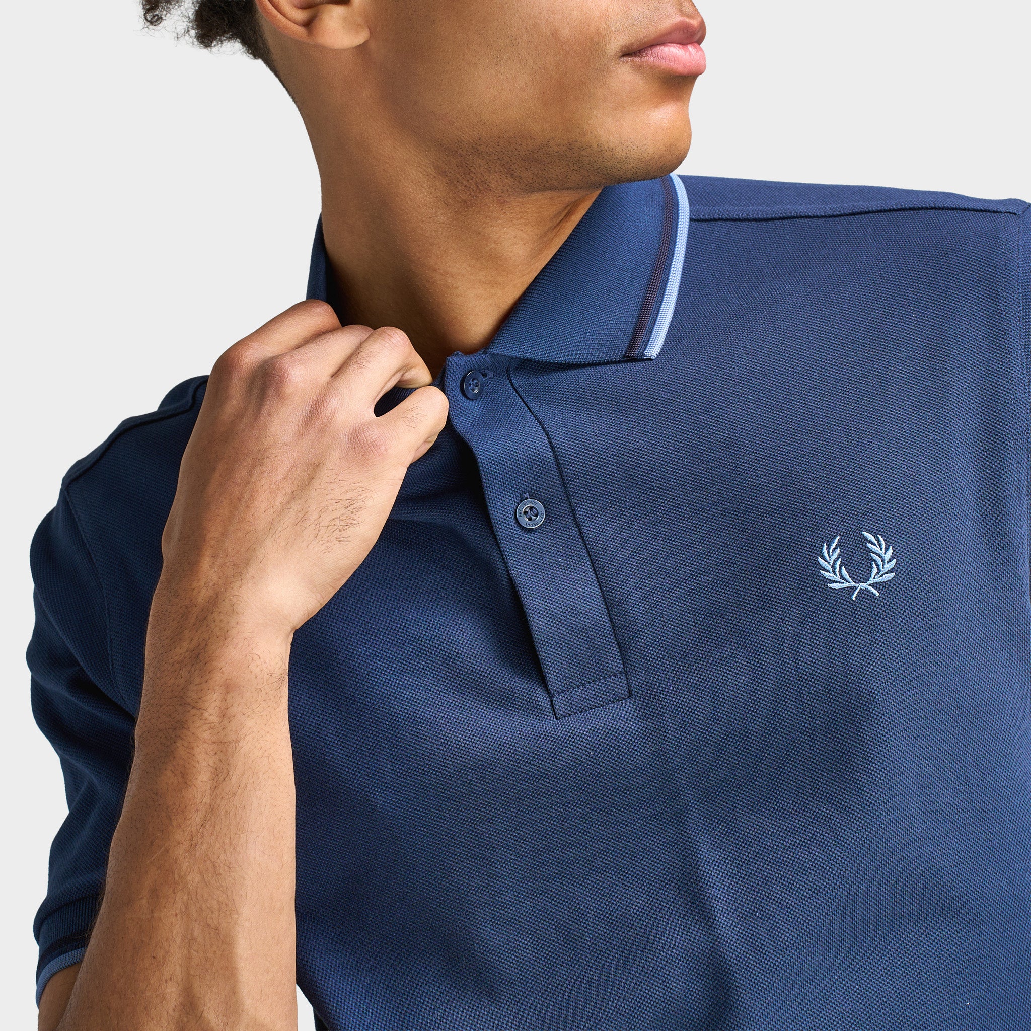 Fred Perry Twin Tipped Shirt Tennis Blue / Ace Blue / Navy – JD Sports