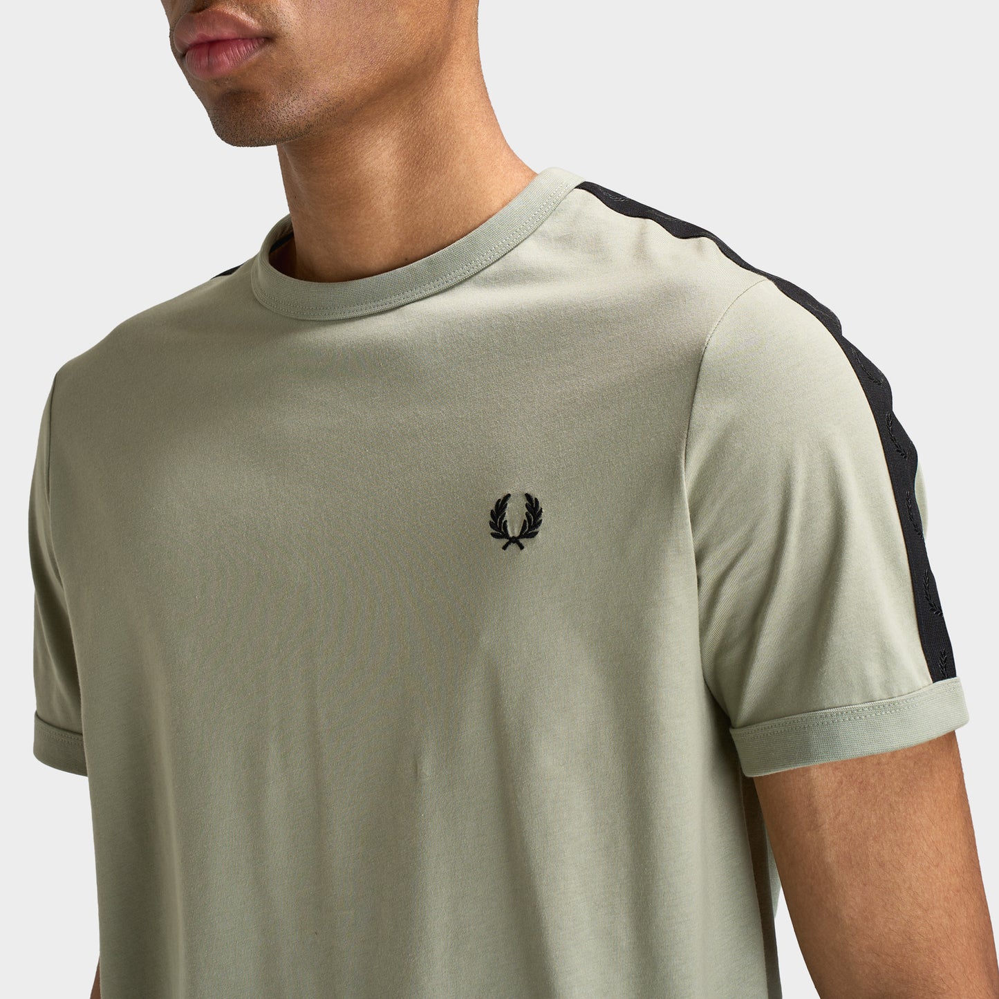 Fred Perry Contrast Tape Ringer Shirt / Seagrass