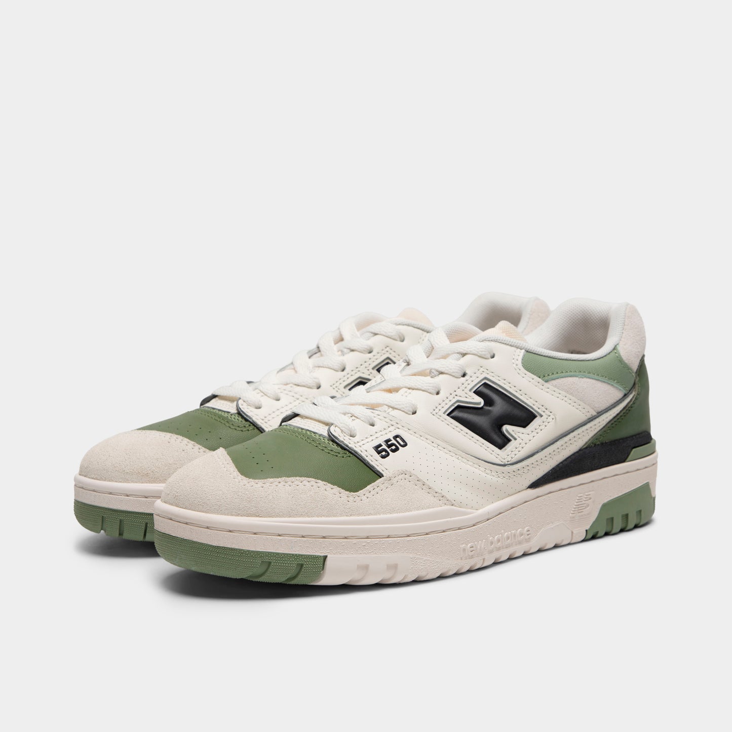 New Balance 550 Sea Salt / Oregano