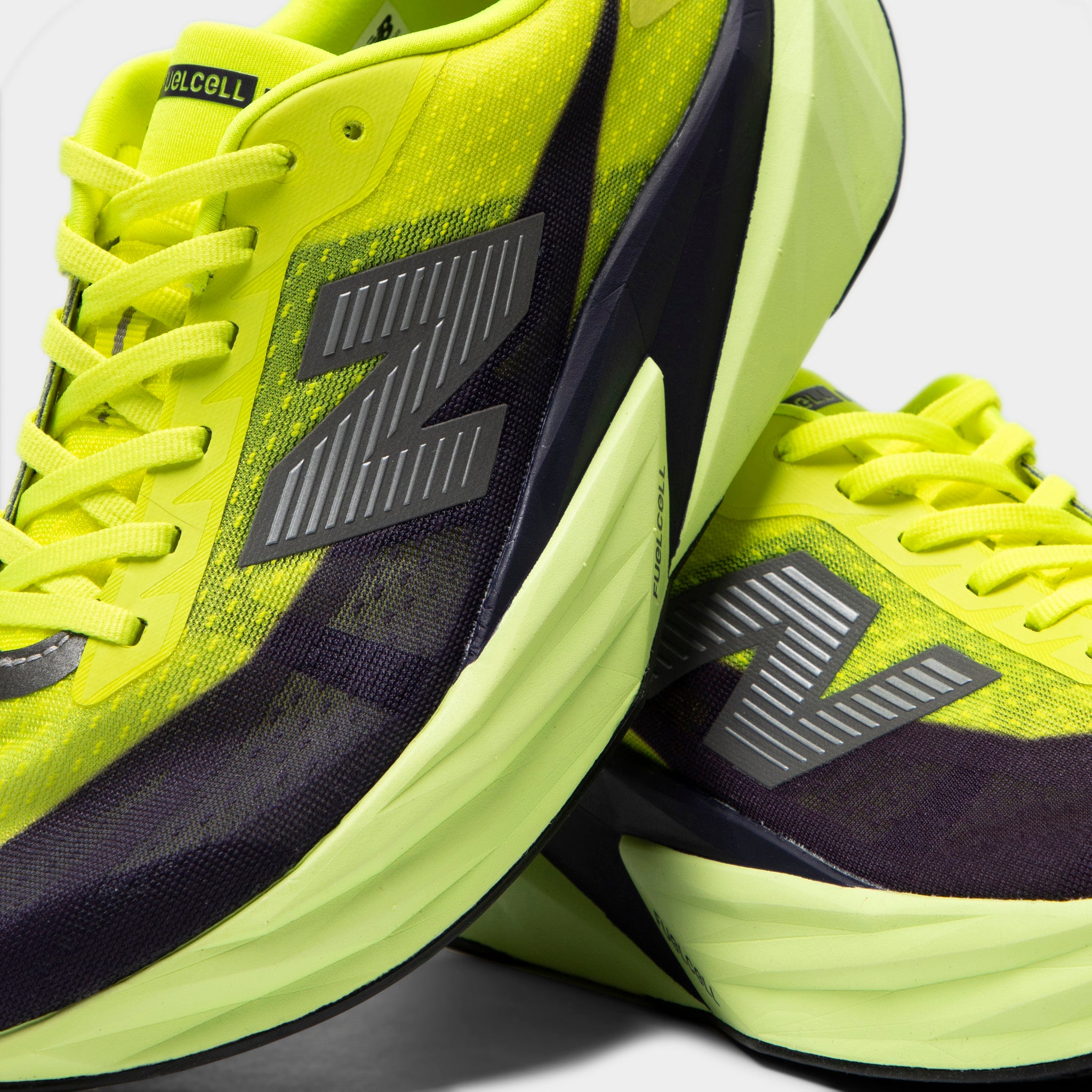 New Balance FuelCell Rebel V5 Alkaline Green – JD Sports