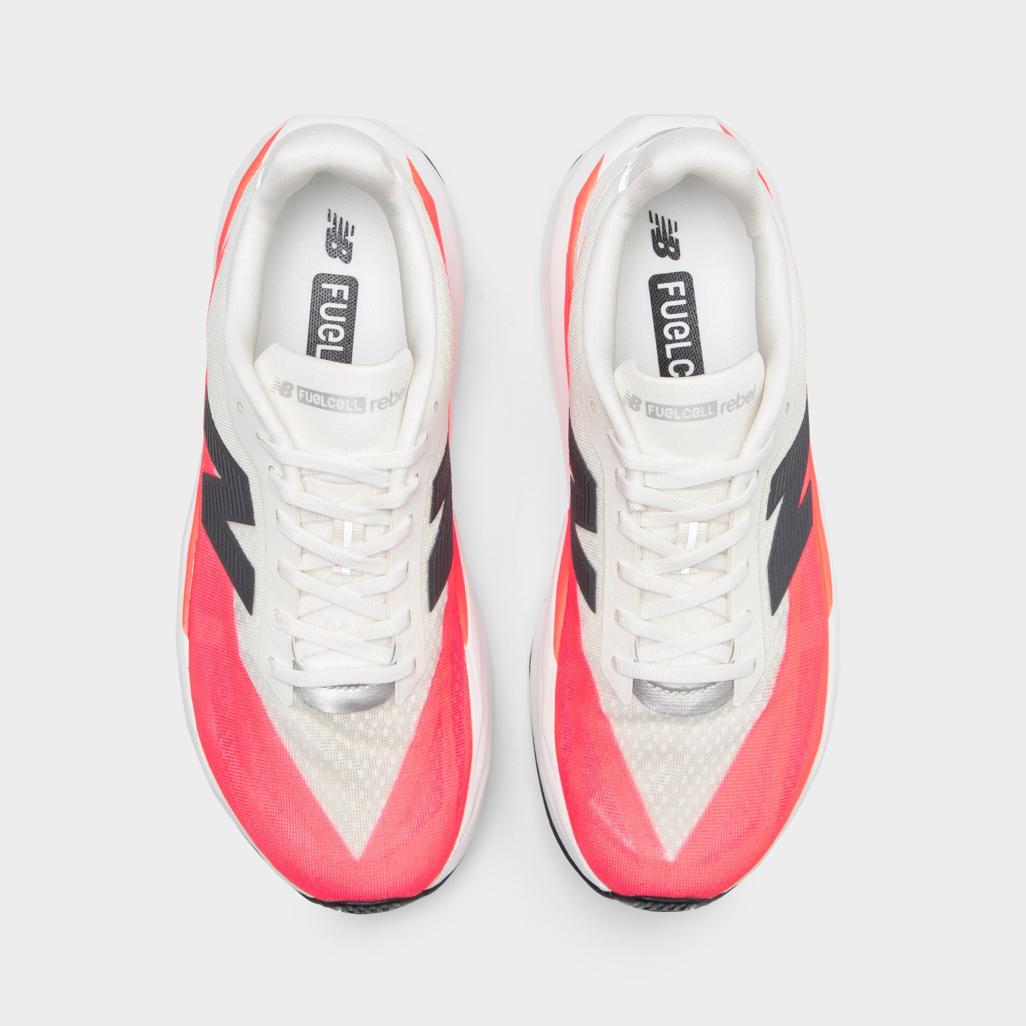 New Balance FuelCell Rebel v5 White / Pink – JD Sports