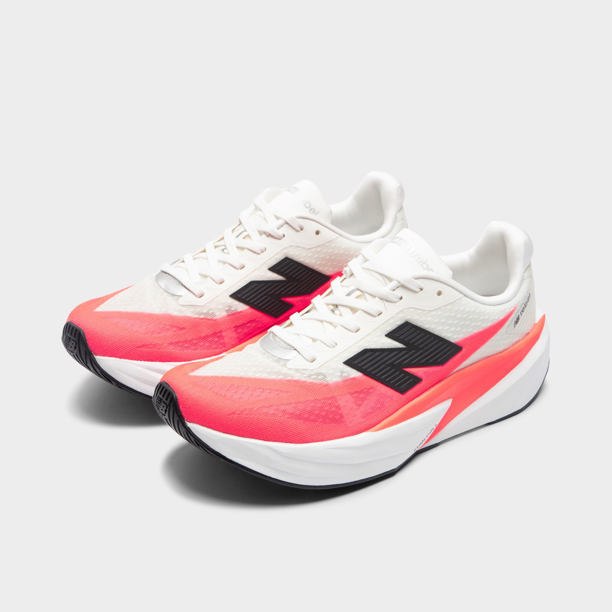 New Balance FuelCell Rebel v5 White / Pink – JD Sports