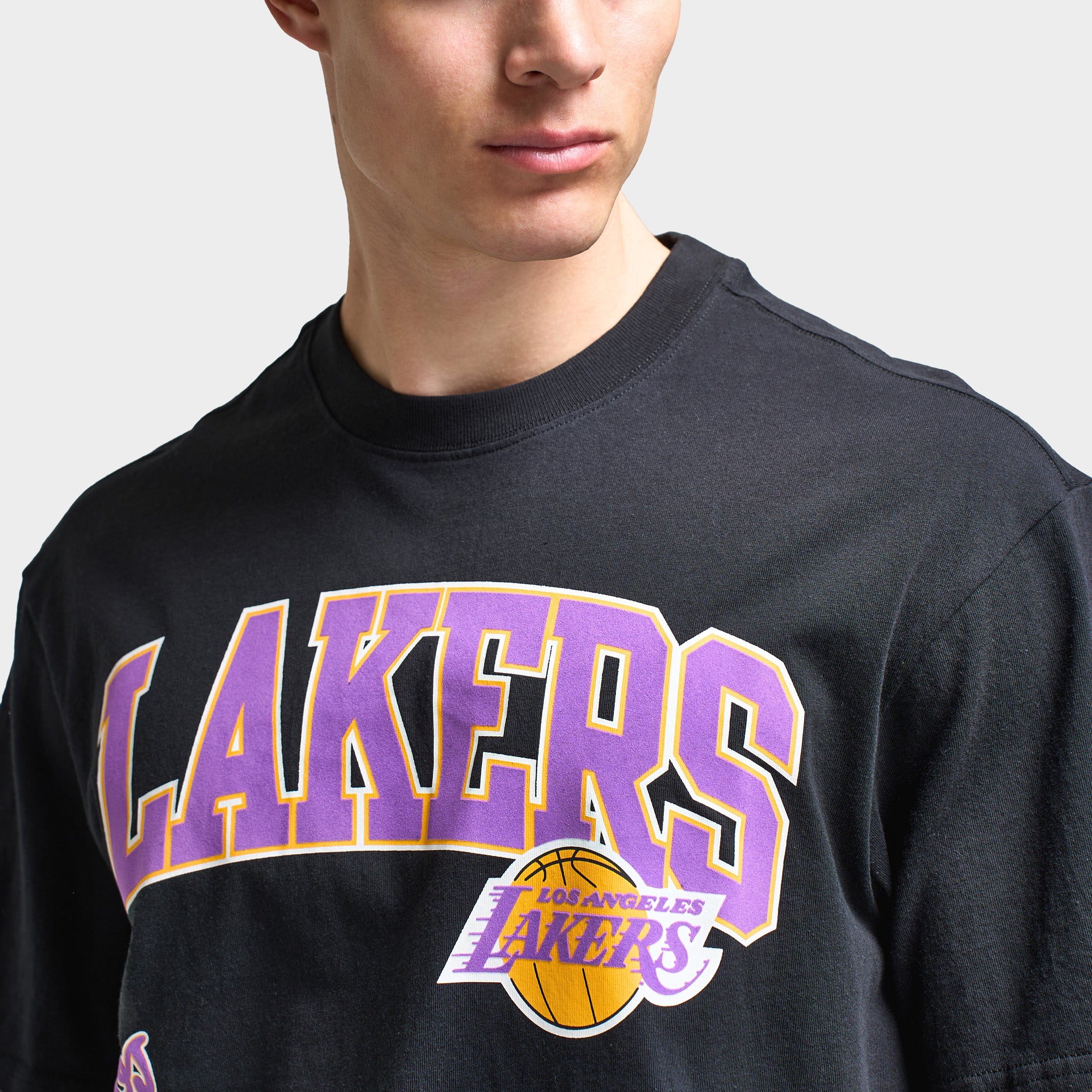 Mitchell & Ness LA Lakers Multi Logo T-Shirt / Black – JD Sports