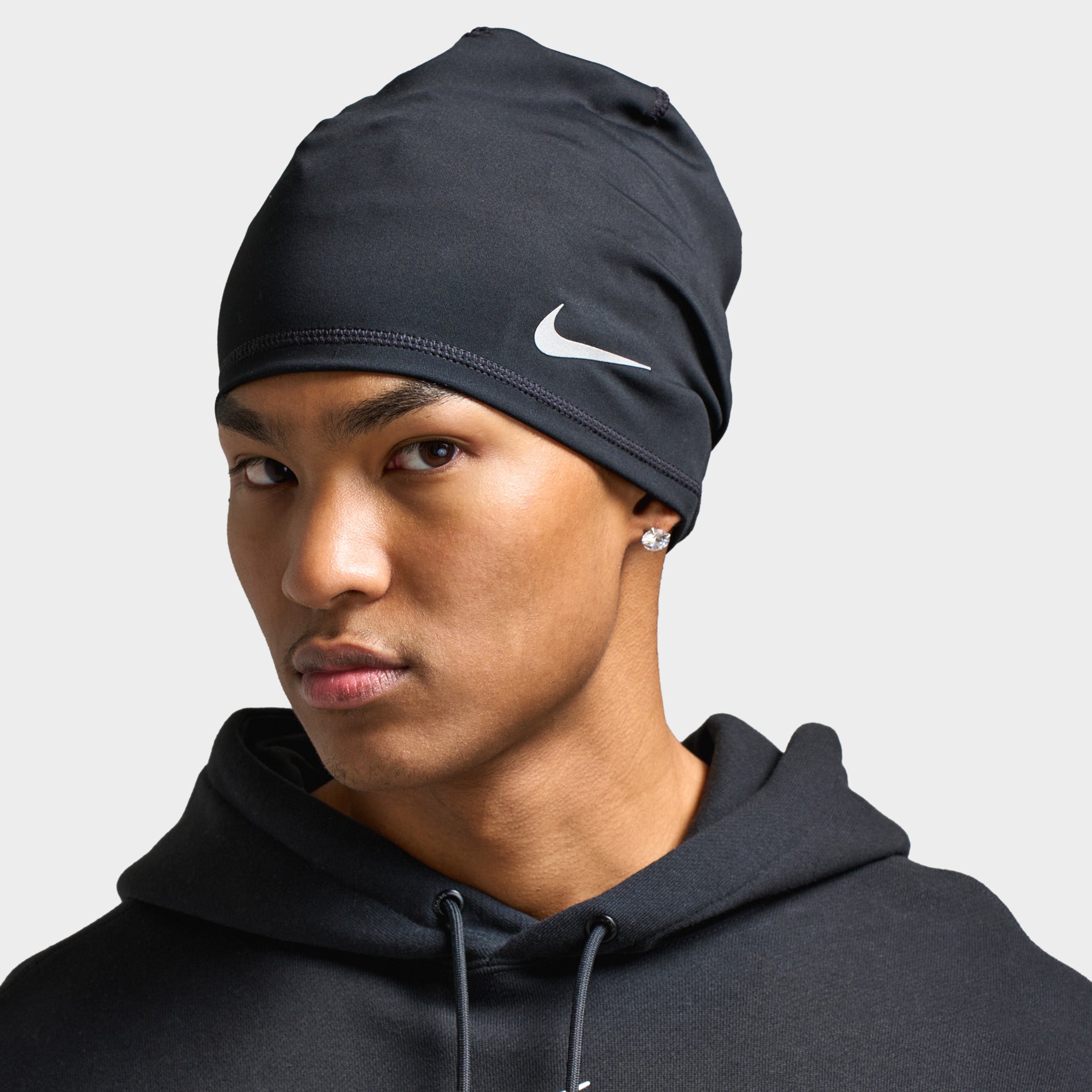 black nike beanie hat