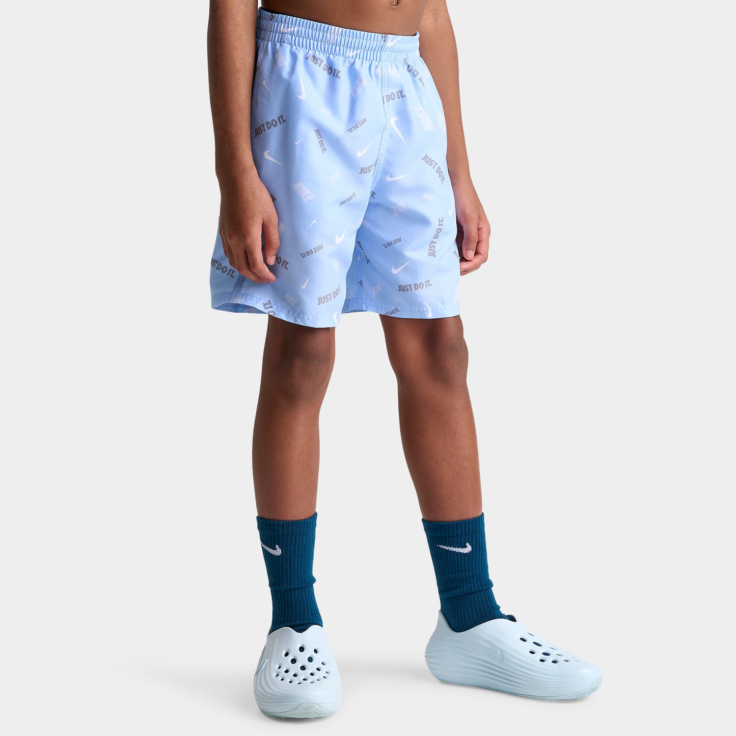 Nike Junior AOP Short de bain Bleu / Blanc
