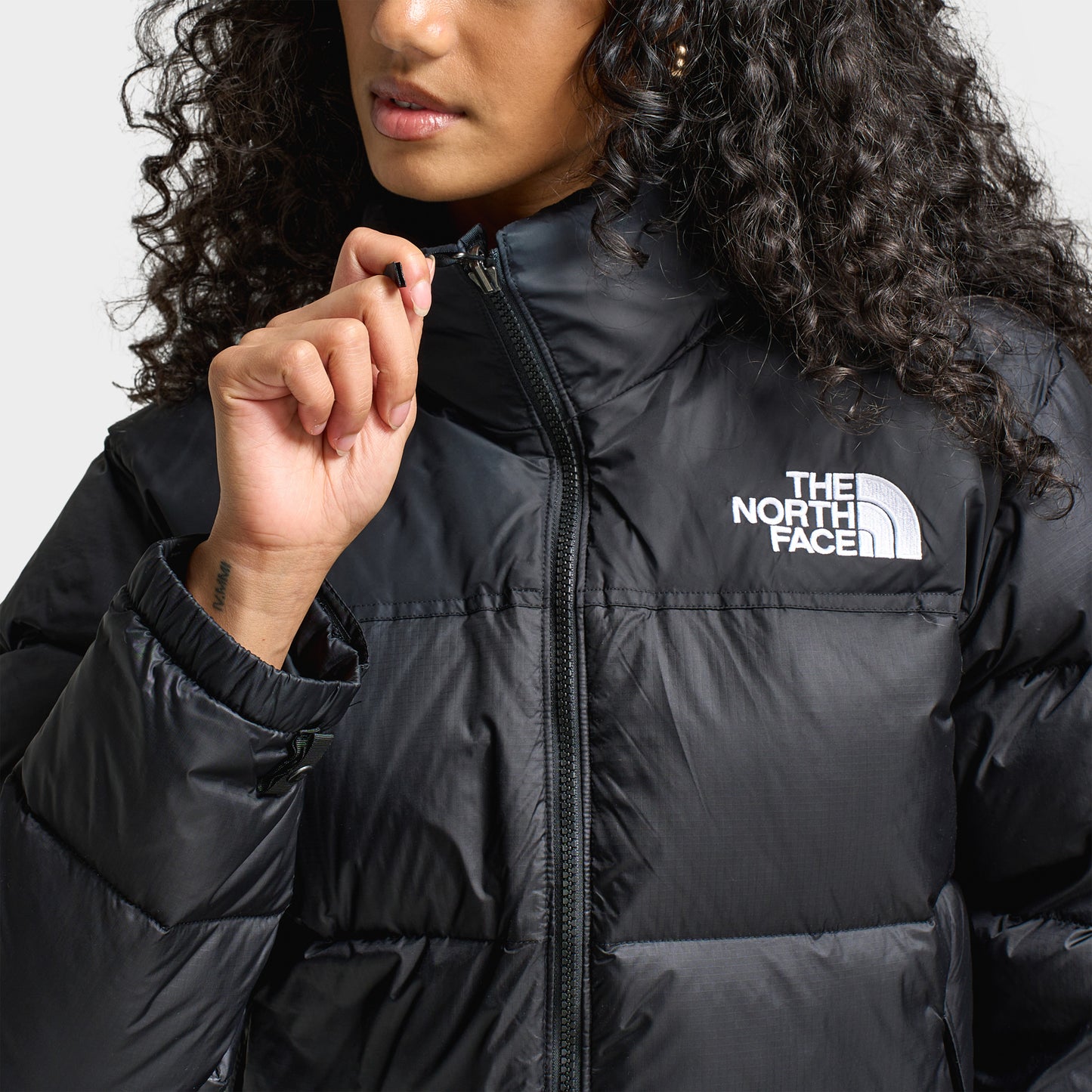 The North Face Women's 1996 Retro Nuptse Jacket Black / Black