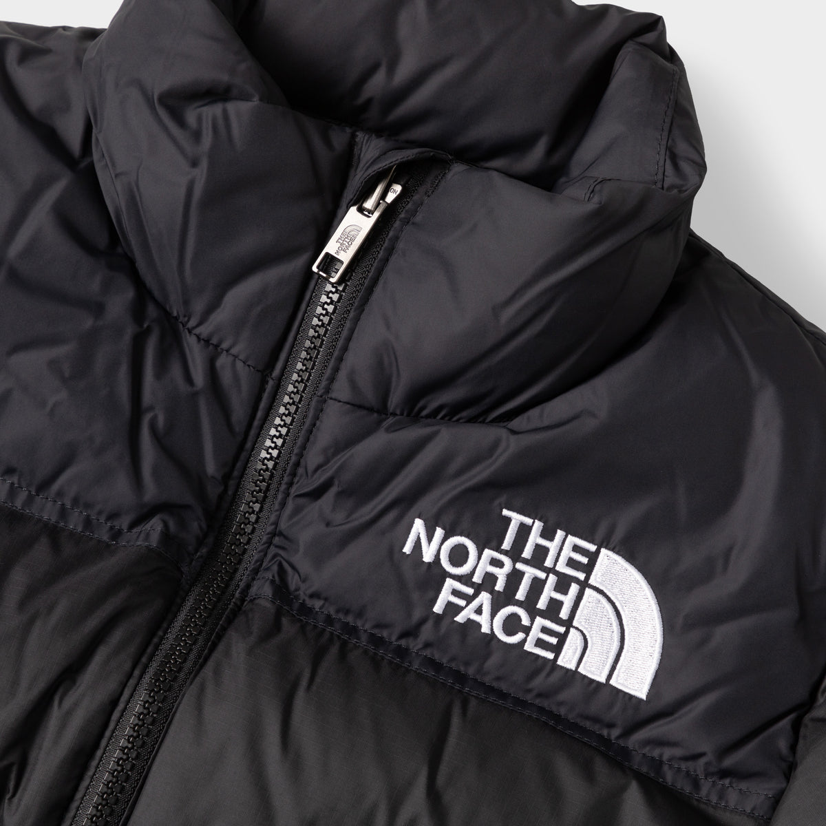 The North Face Junior Boys' 1996 Retro Nuptse Jacket TNF Black