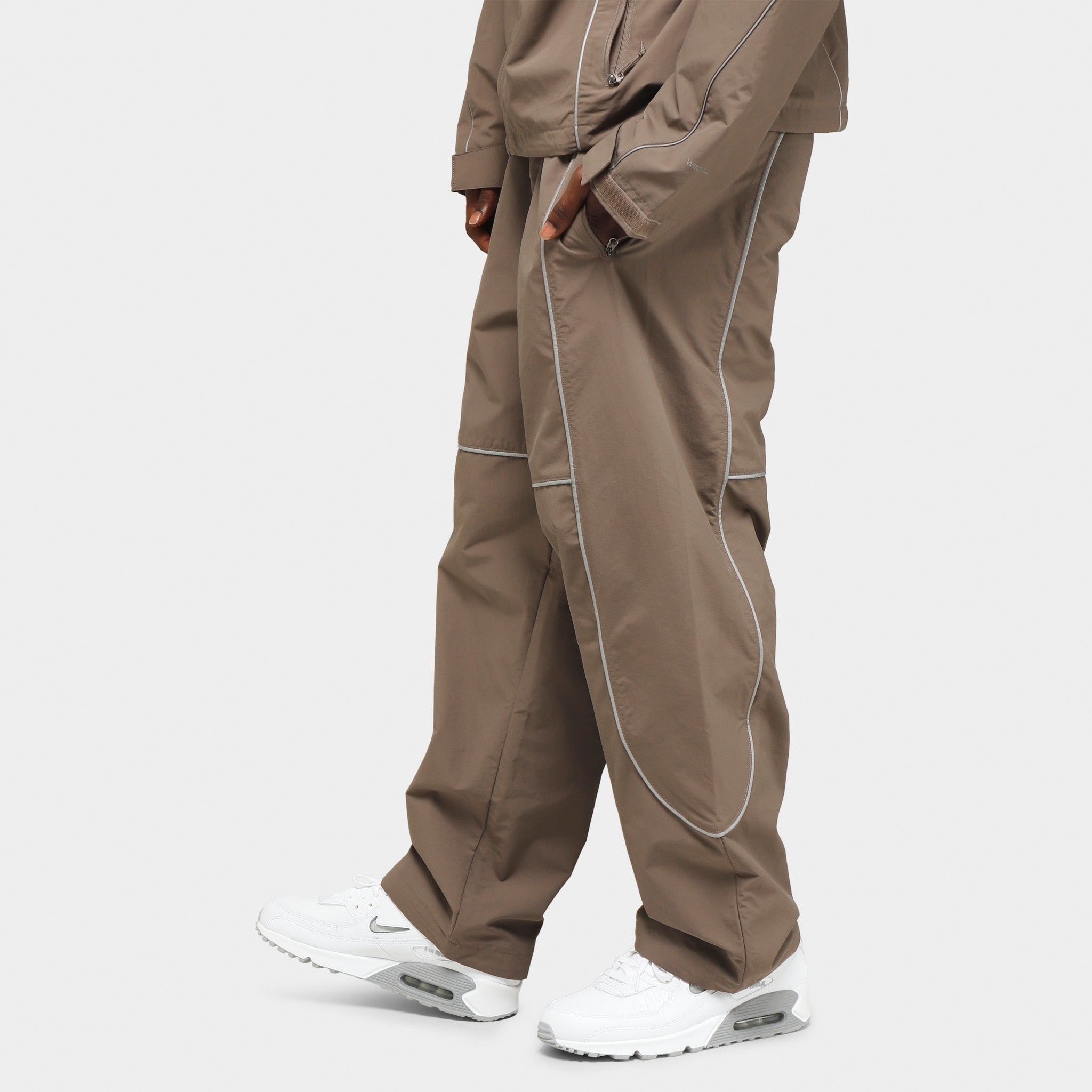 The North Face Tek Piping Wind Pants / Falcon Brown – JD Sports