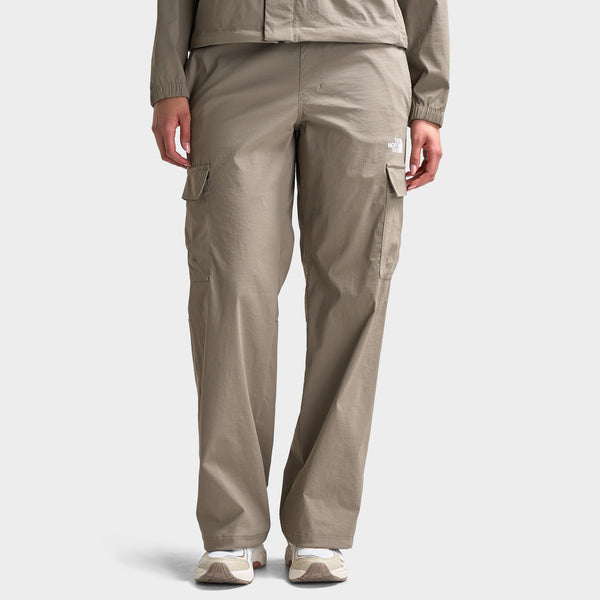 The North Face Women's Highwaist Cargo Pants / Brown – JD Sports