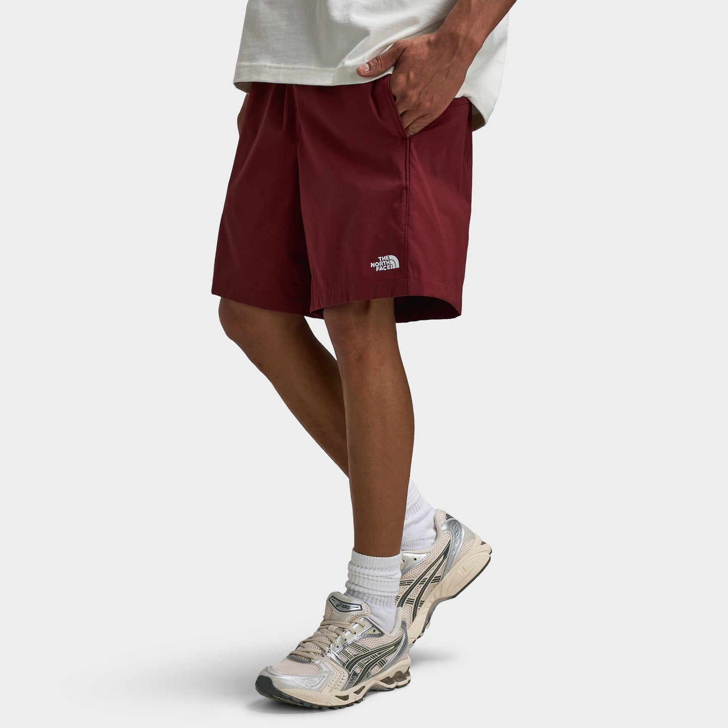 The North Face Class V Pathfinder Short 7 pouces avec ceinture / Sumac