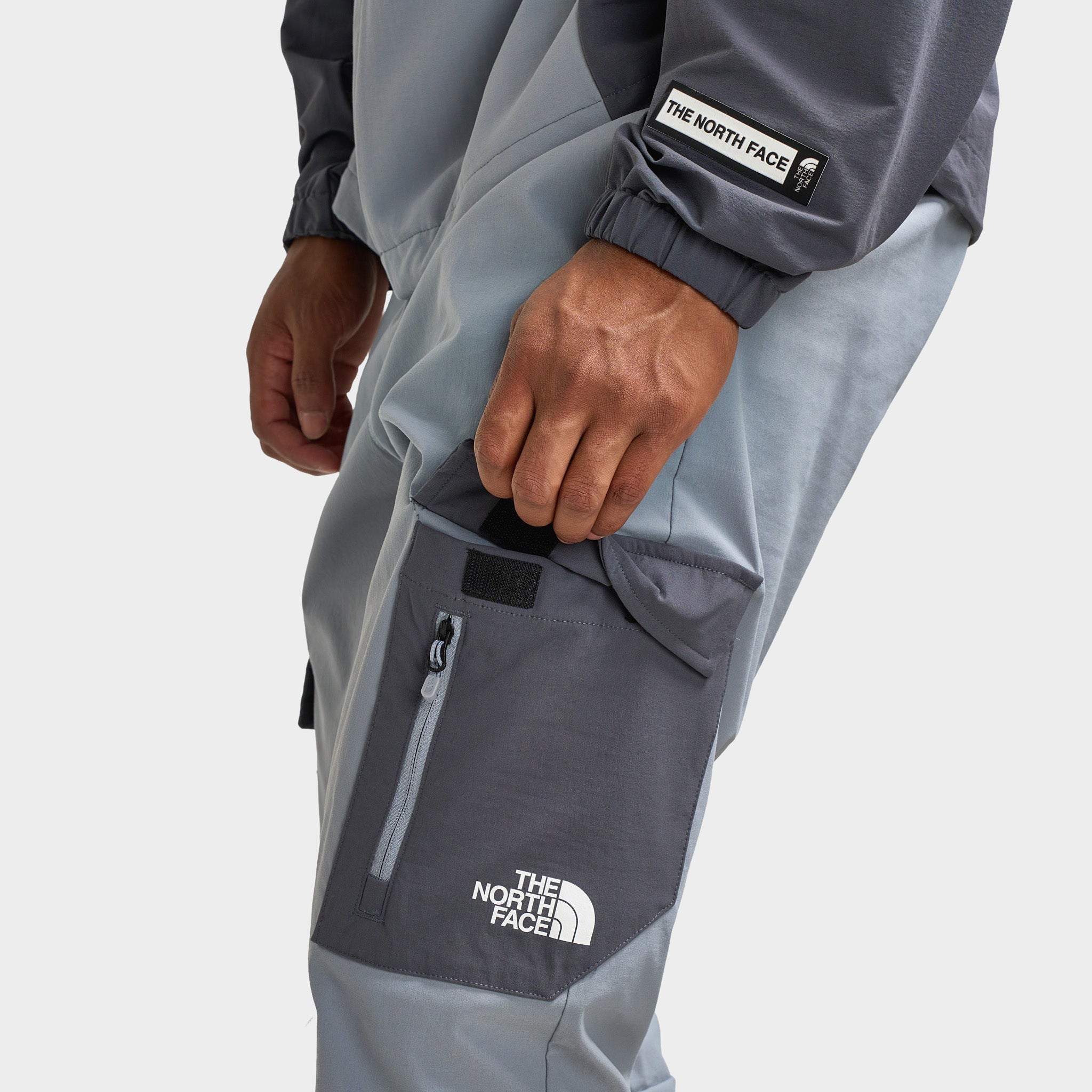 The North Face Trishul Cargo Pants / Tradewinds Grey – JD Sports