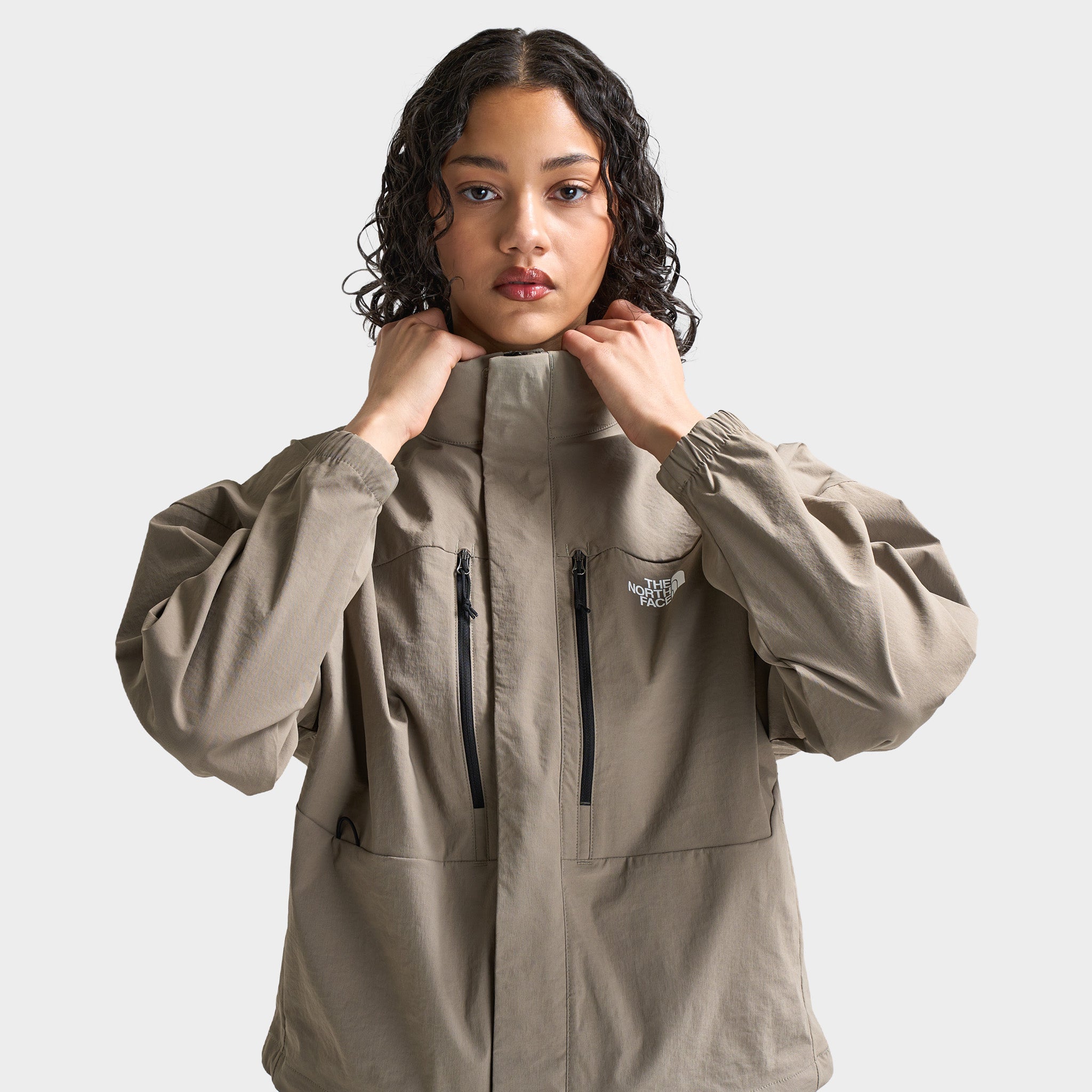 The North Face Women's Cargo Wind Jacket / Brown – JD Sports