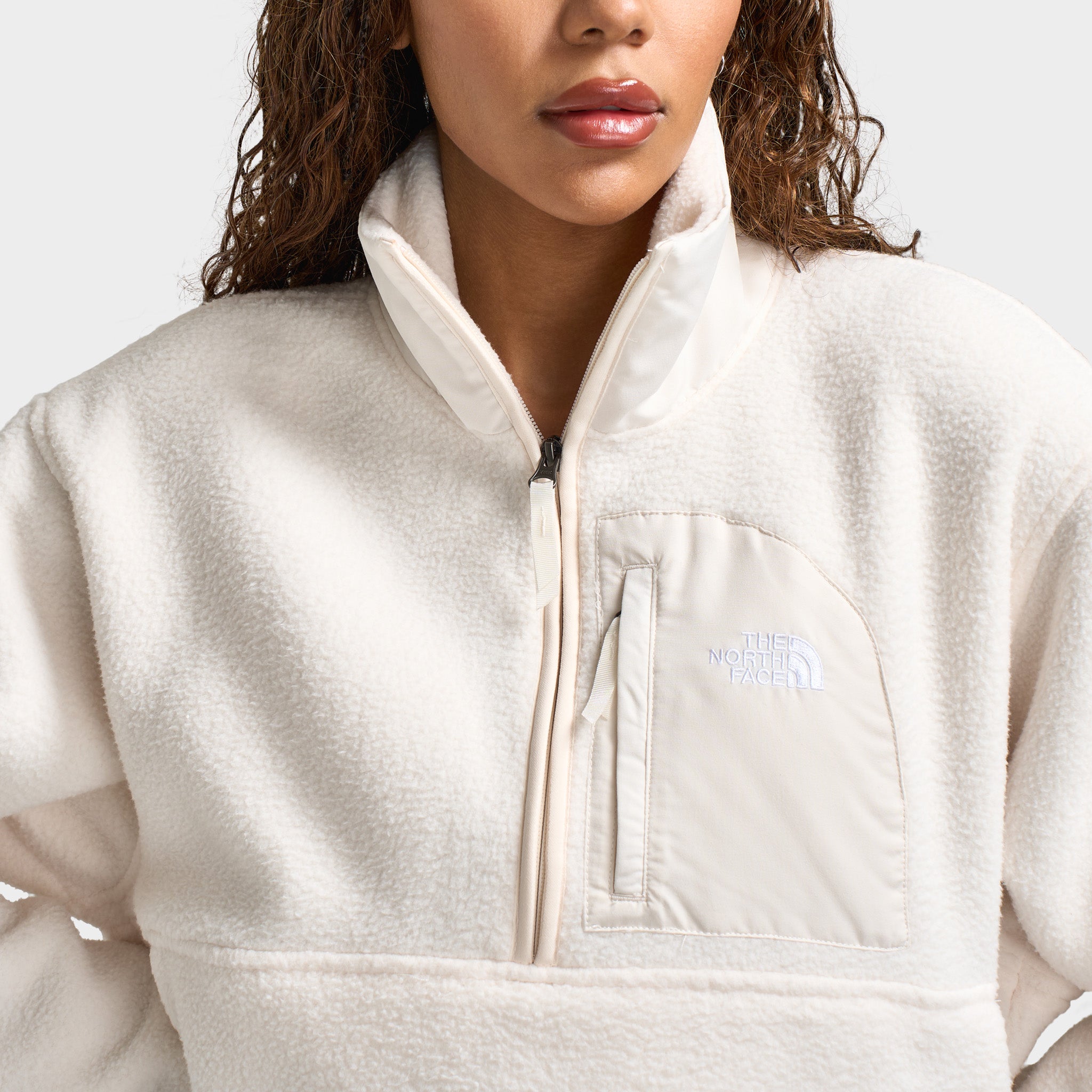 The North Face Women's Yumiori Off Peak Half-Zip Jacket / White