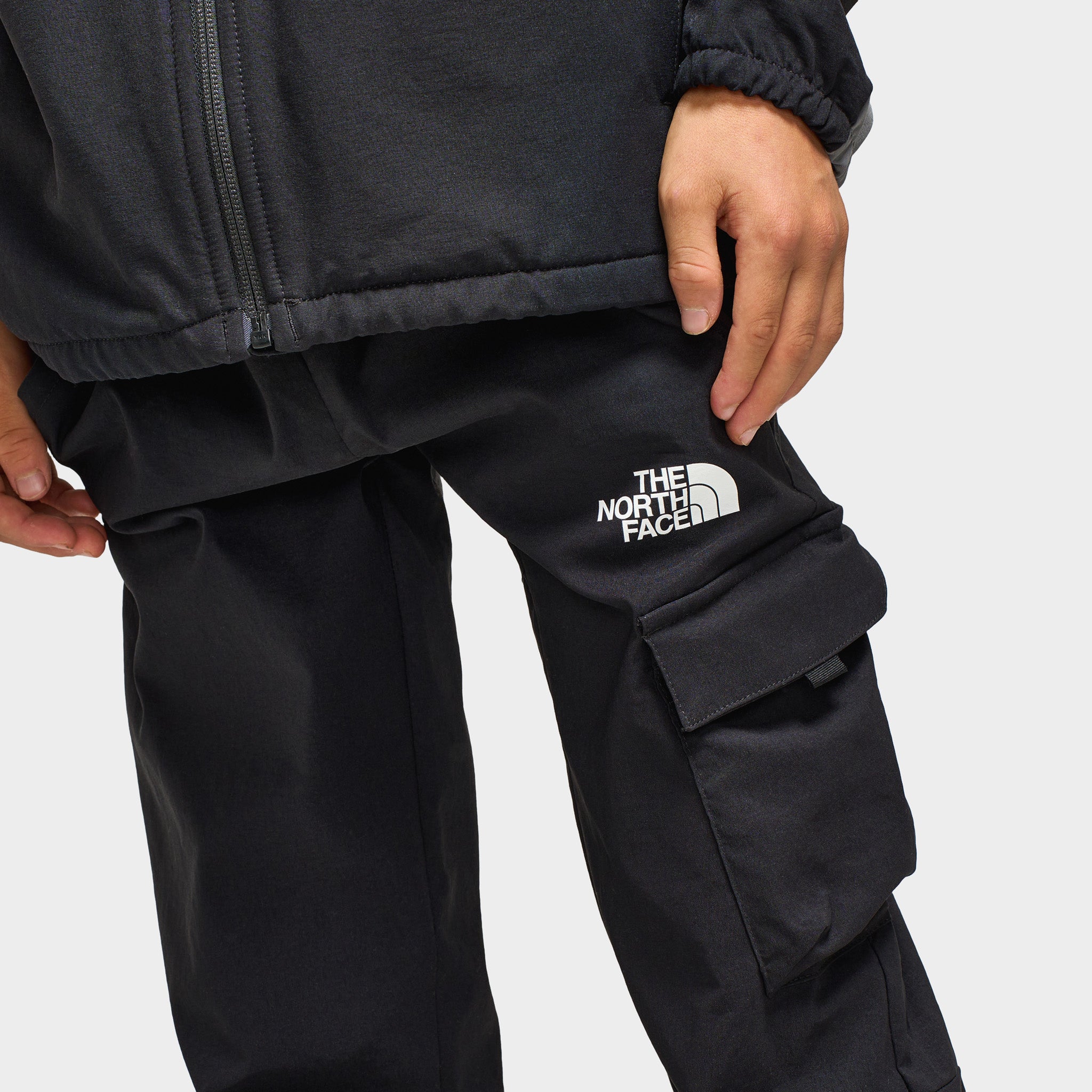 The North Face Juniors' Exploration Cargo Pants / Black – JD Sports