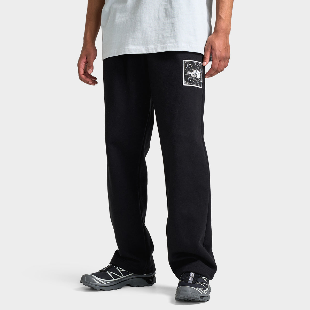 The North Face Astro Logo Pantalon Jogging Ample à Ourlet Ouvert  / Noir