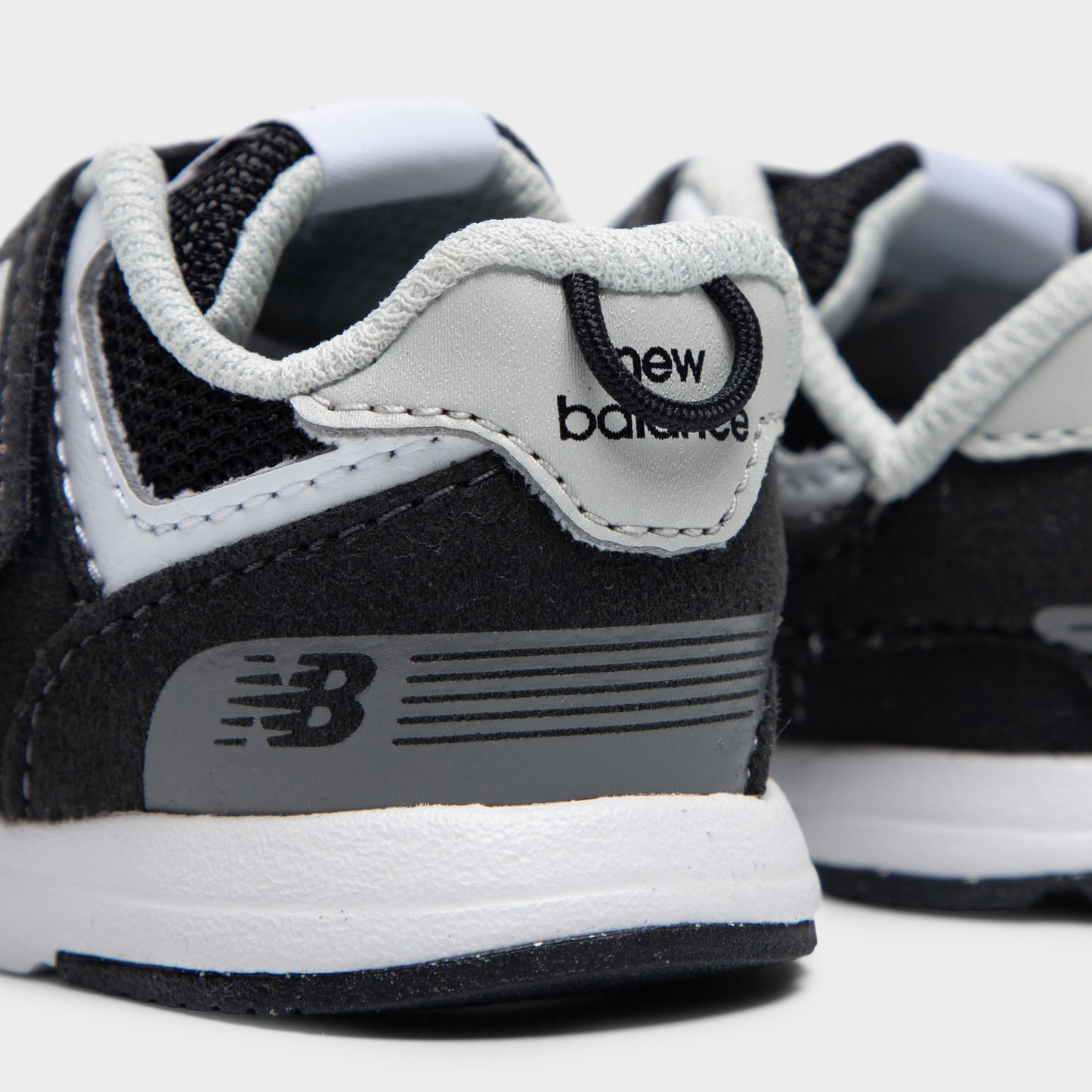 New Balance Infants' 574 Black / White