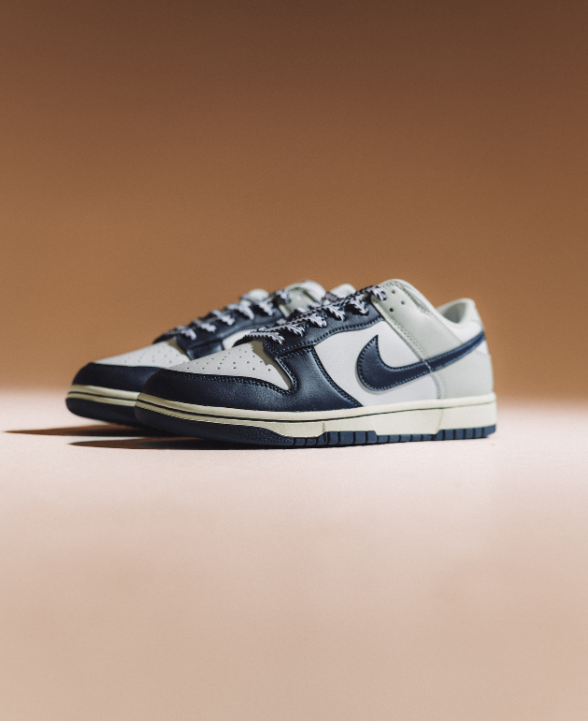 Nike Dunk Low "Blue / White / Grey" shoe. Shop Nike now at JD Sports. 