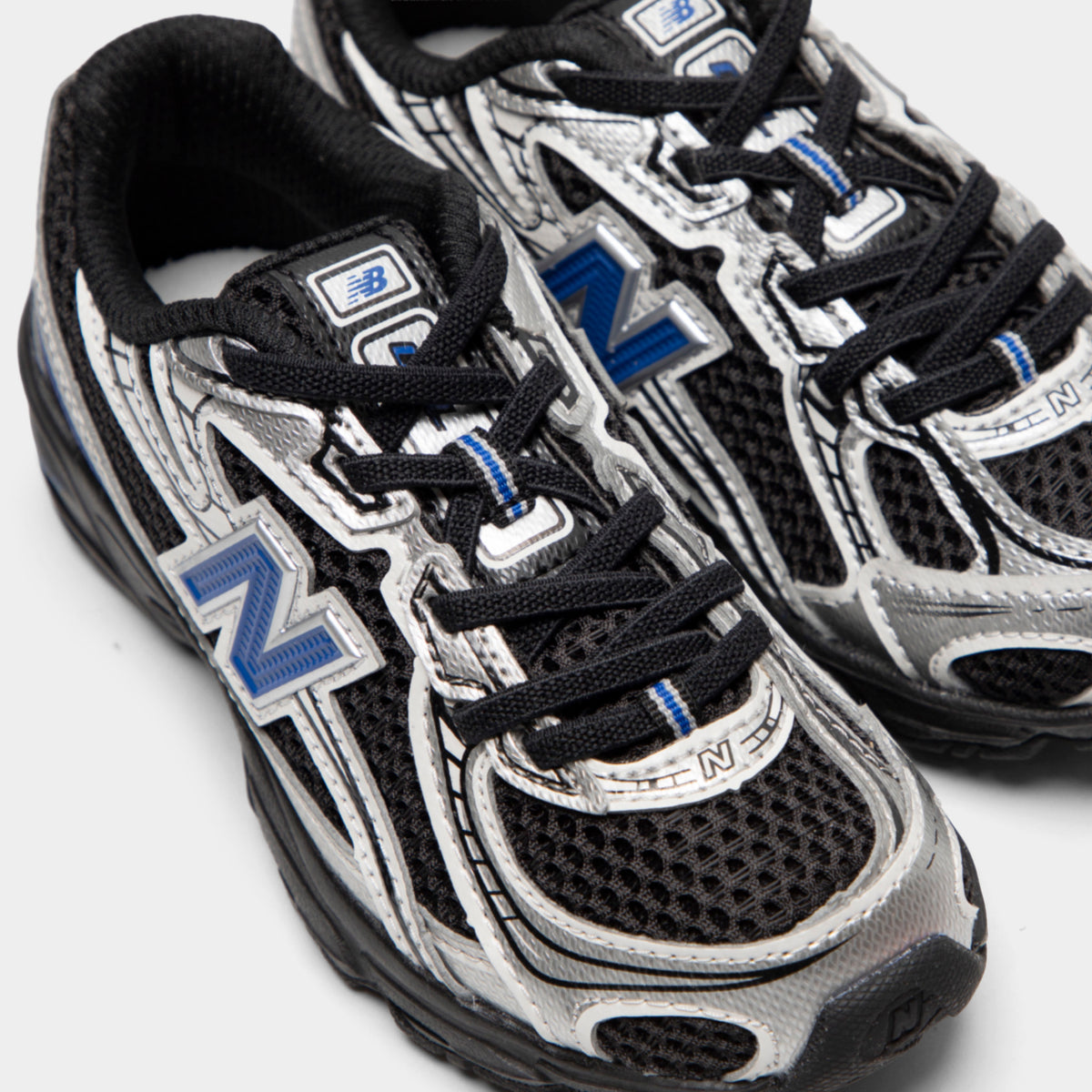 New Balance Enfant 740 / Noir