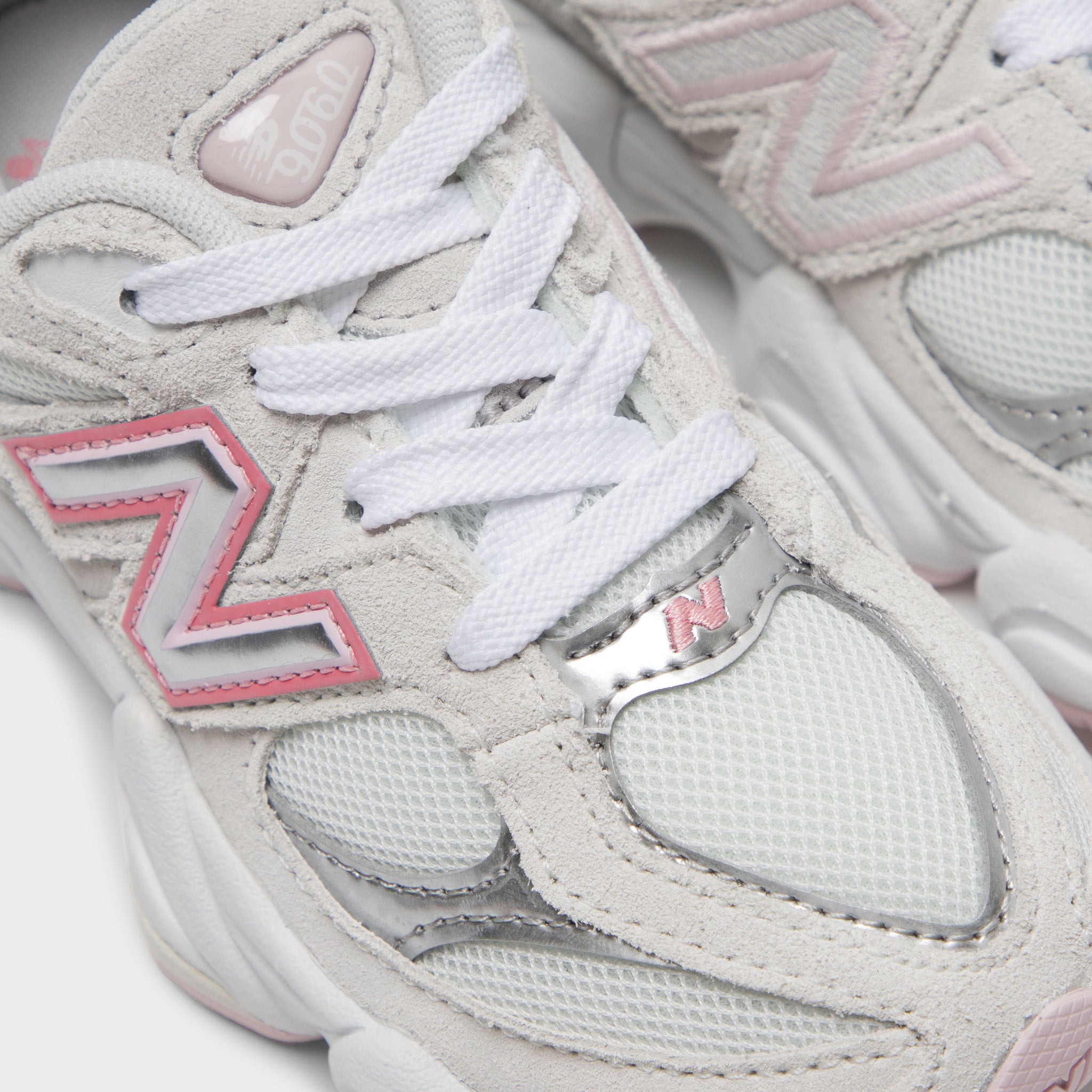 New Balance Children's 9060 White / Pink – JD Sports