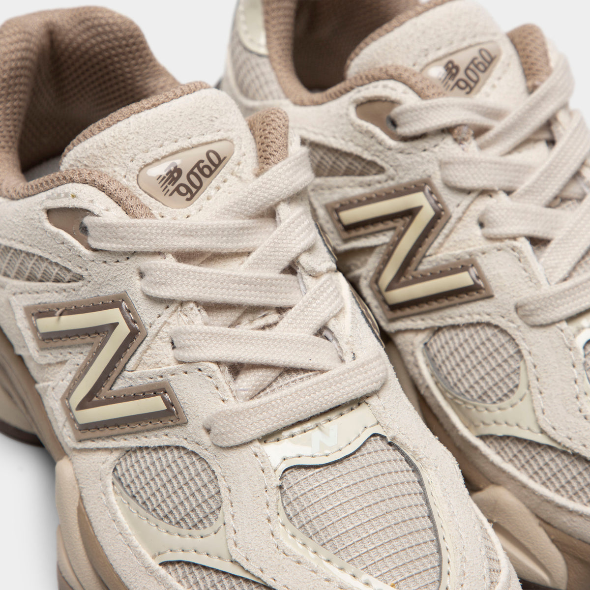 New Balance Enfant 9060 / Beige