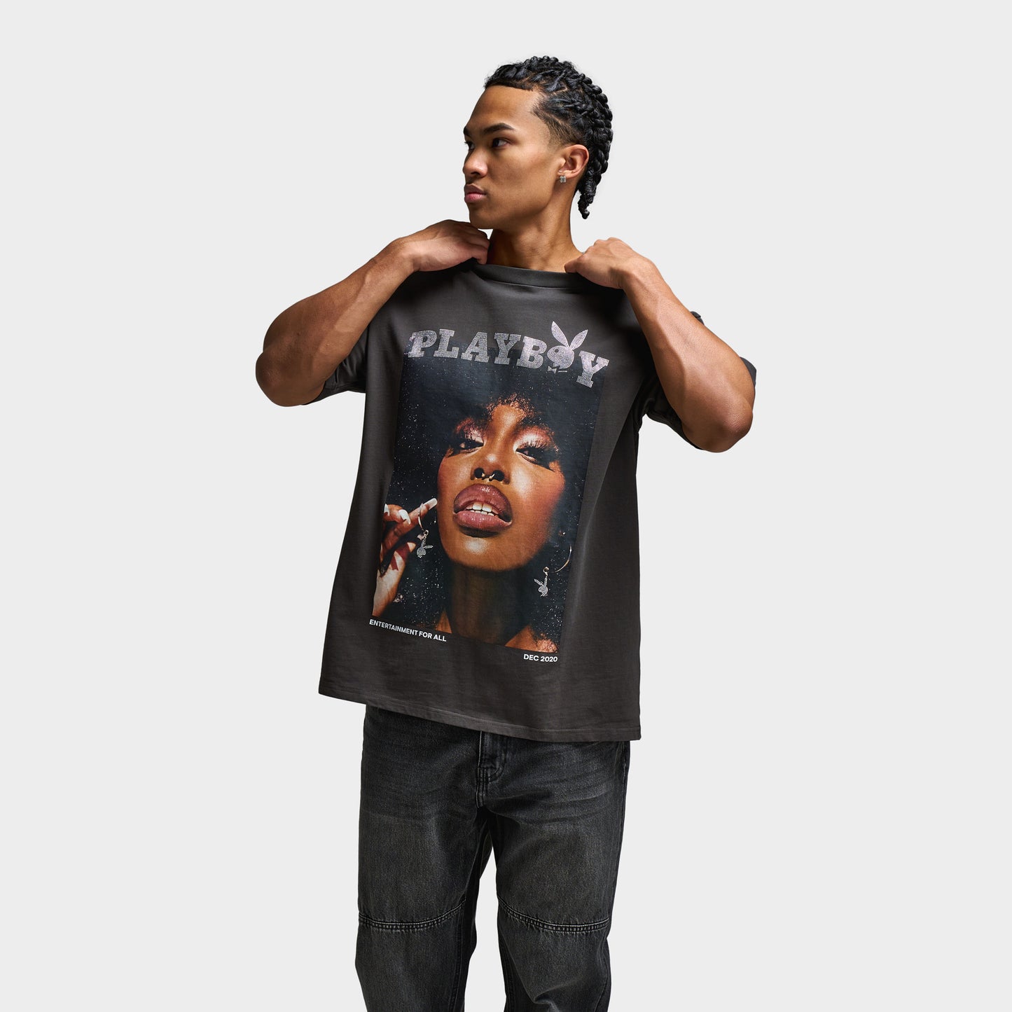 Playboy Diamonte Covers Oversized Graphic T-Shirt / Washed Black