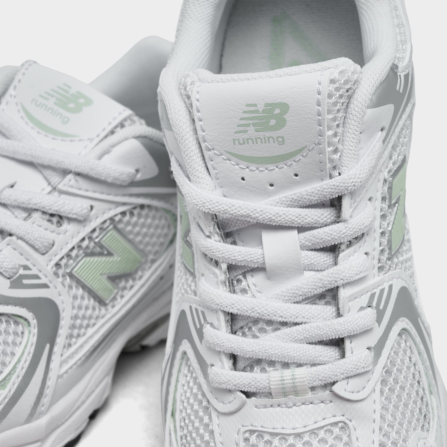 New Balance Children's 530 White / Silver